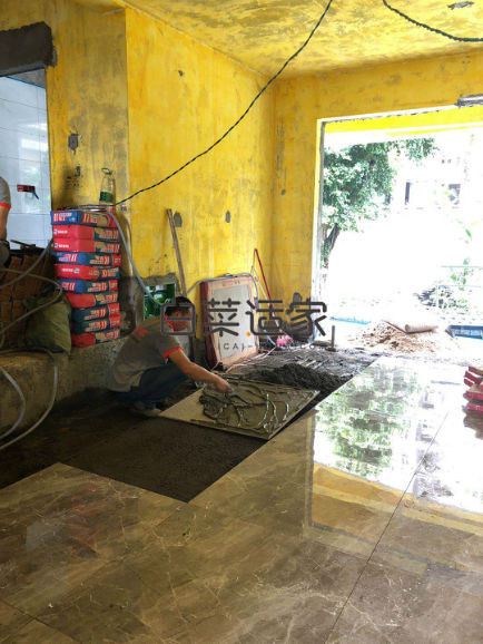 15a8bca1a0fda89f08a3d70e83ff685.jpg
